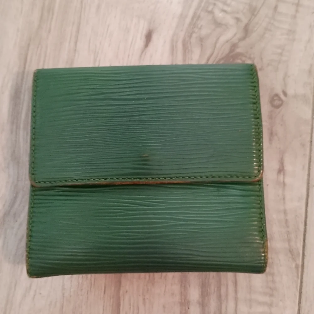 Authentic Louis Vuitton Green Epi Leather LV Embossed Logo Trifold Wallet